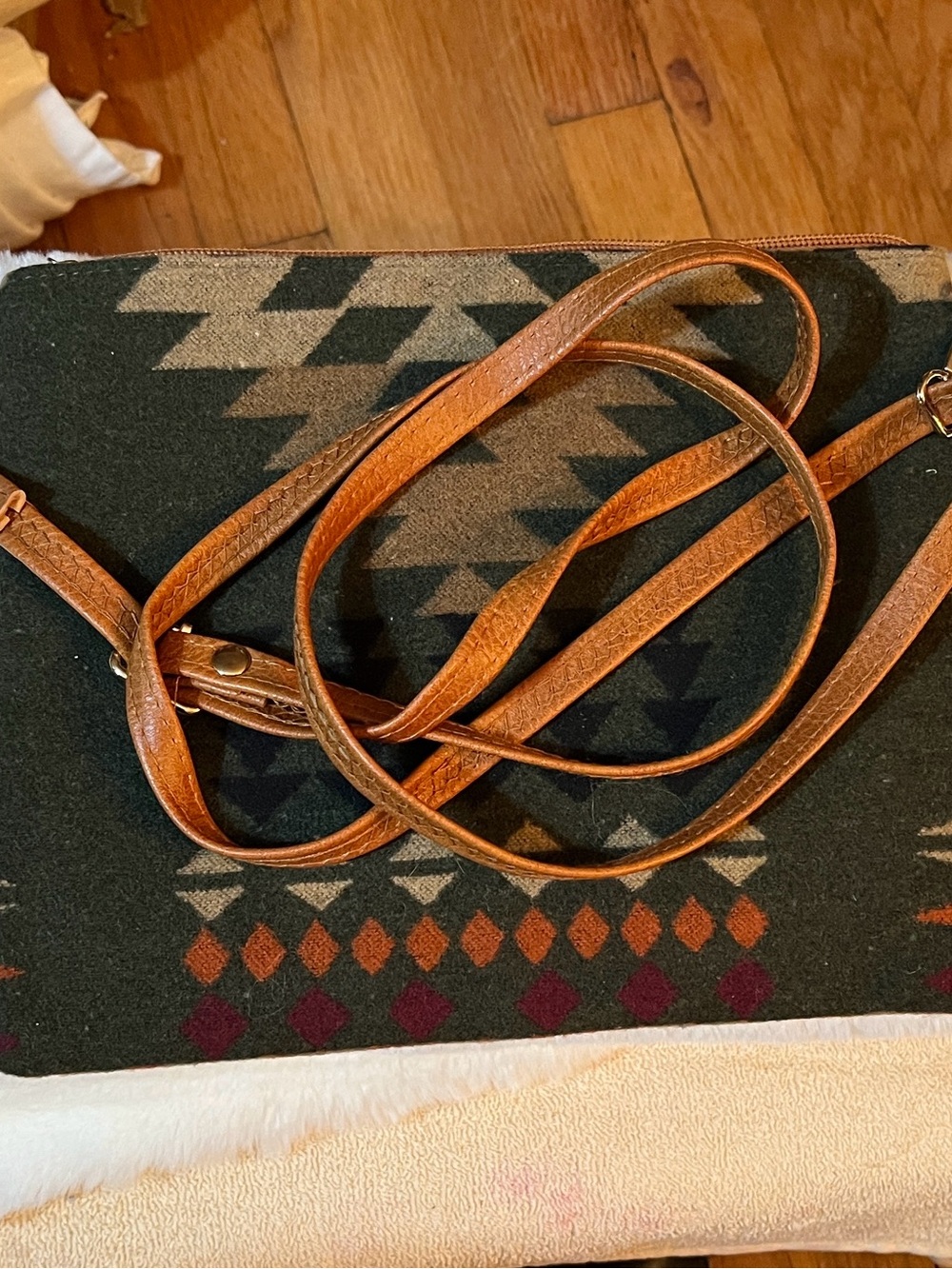 Wool crossbody pouch